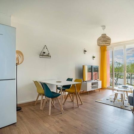 Appartement 3 Chambres - Climatisation - Parking Порте-сюр-Гарон Экстерьер фото